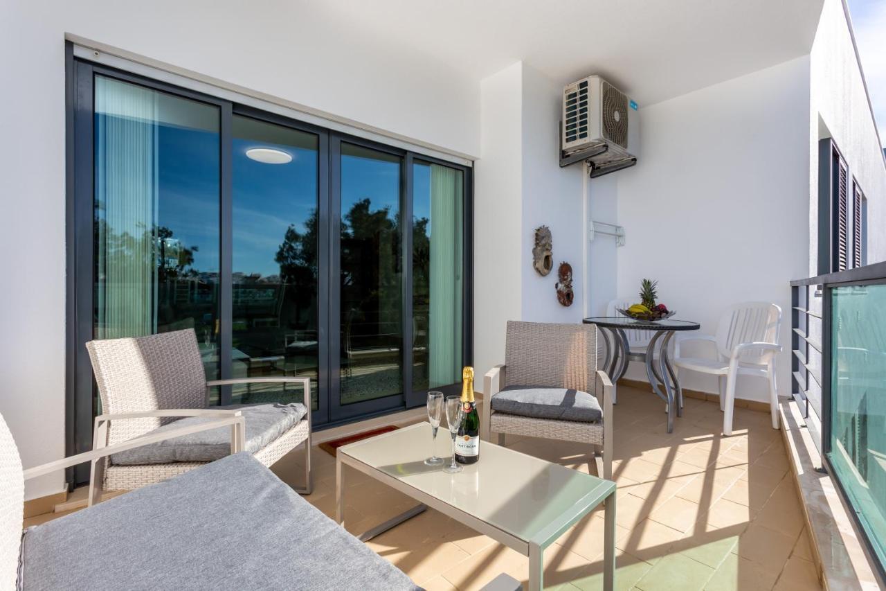 לאגוּ‏ש Sacha'S Sweet Home, Lovely 2 Bedroom Apartment, Walking Distance To Town, Beach And Marina מראה חיצוני תמונה