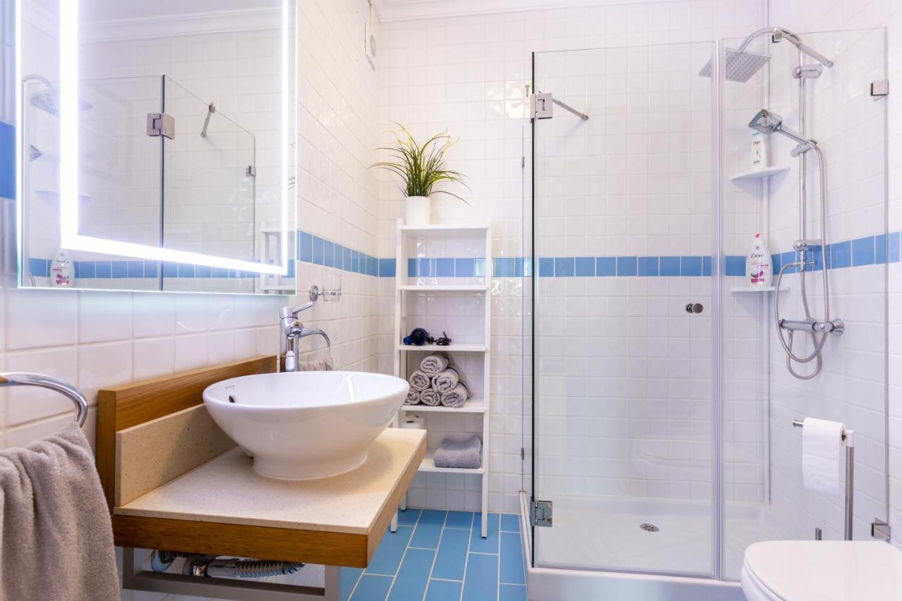 לאגוּ‏ש Sacha'S Sweet Home, Lovely 2 Bedroom Apartment, Walking Distance To Town, Beach And Marina מראה חיצוני תמונה