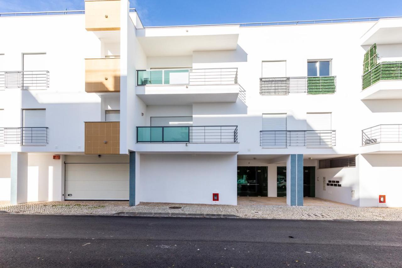 לאגוּ‏ש Sacha'S Sweet Home, Lovely 2 Bedroom Apartment, Walking Distance To Town, Beach And Marina מראה חיצוני תמונה